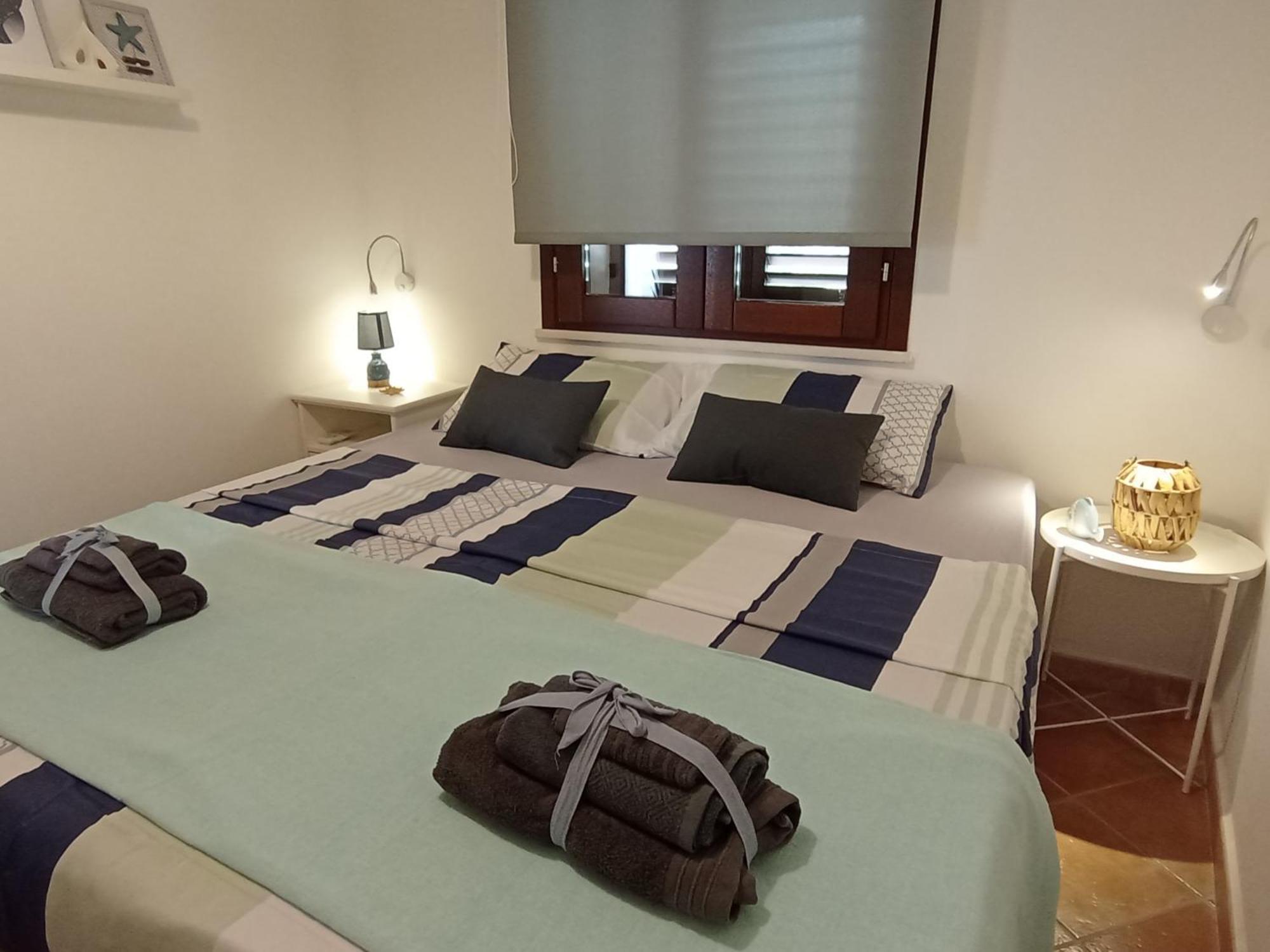 شقة Casa Alba SantʼAntìoco الغرفة الصورة